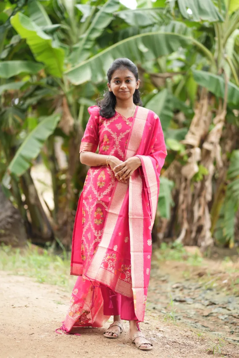 Sandya Pink Set
