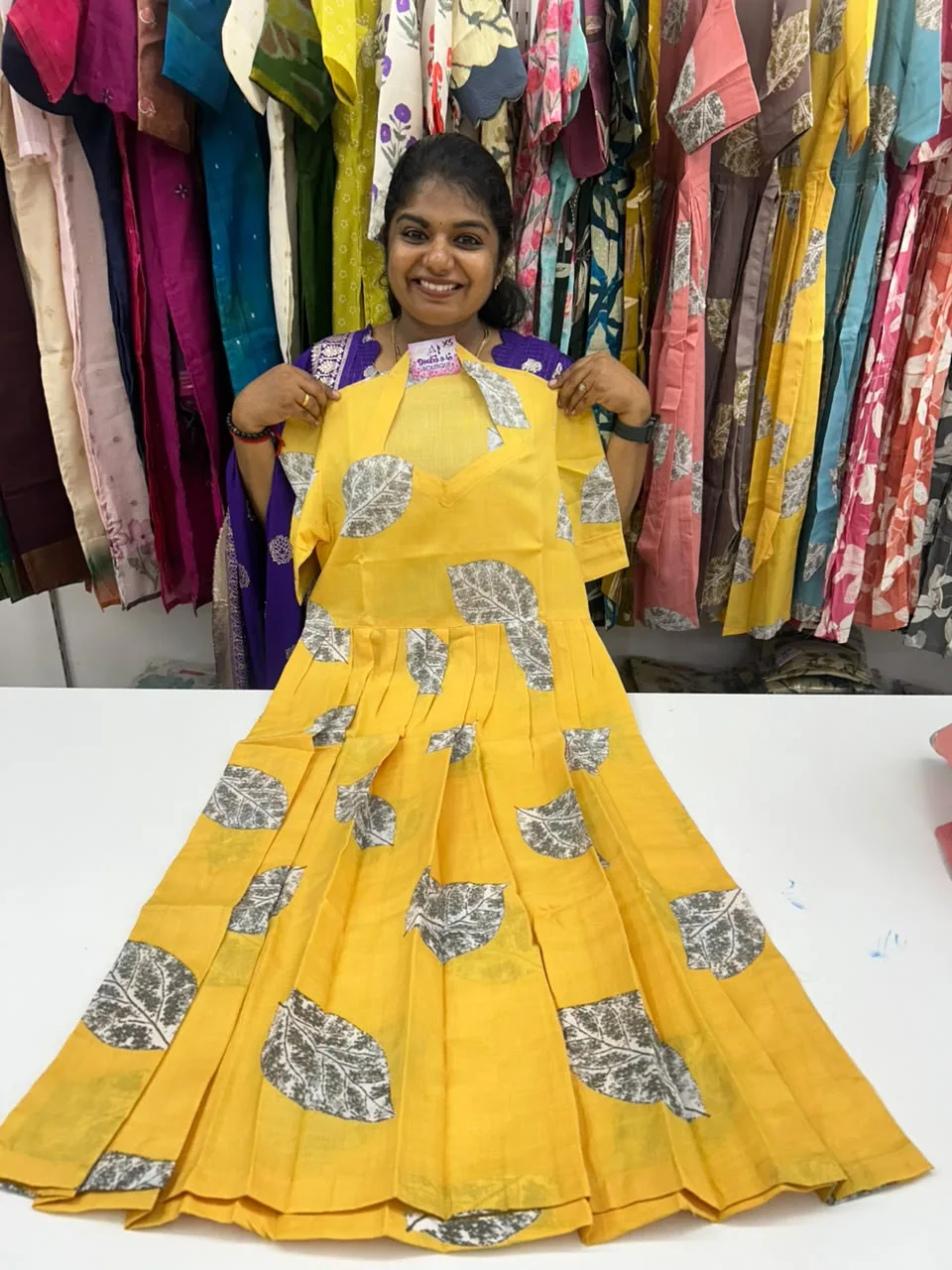 leaf d yellow maxi